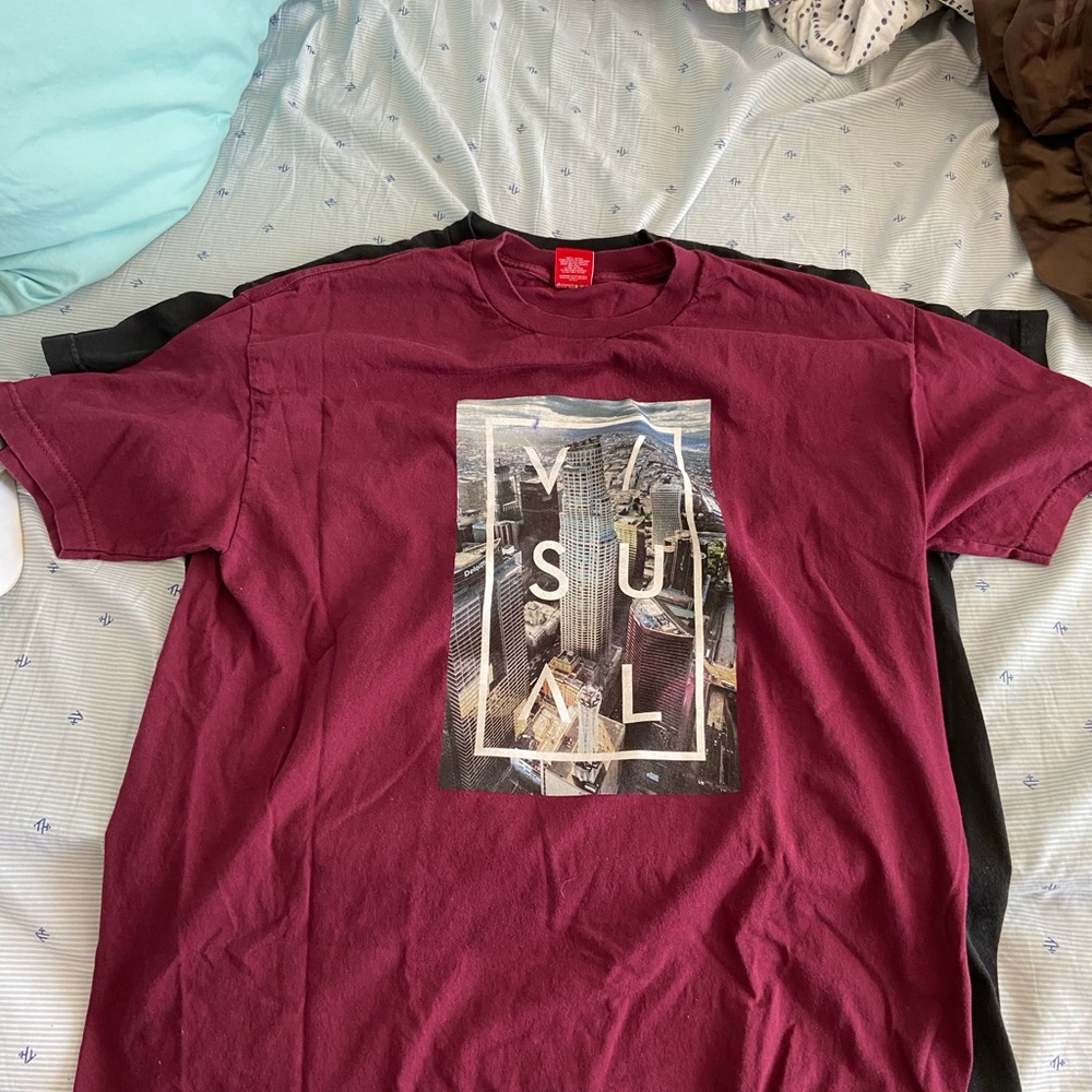 Visual shirt